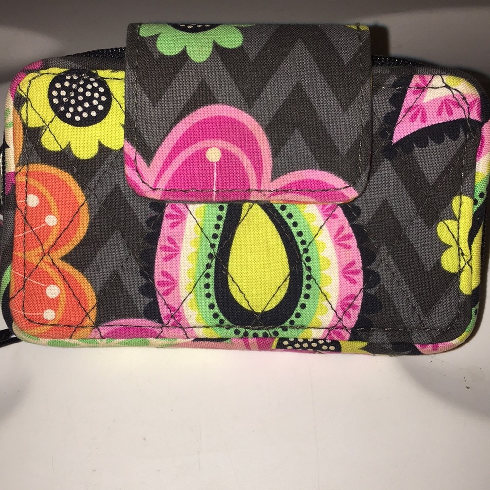Small used Vera Bradley Wallet - Picture 3 of 4